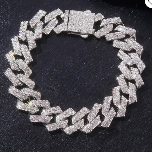Cuban Link Miami Bling Glittery Silver Unisex Bracelet 7.0" -8  Men NWT Large XL - Picture 1 of 1